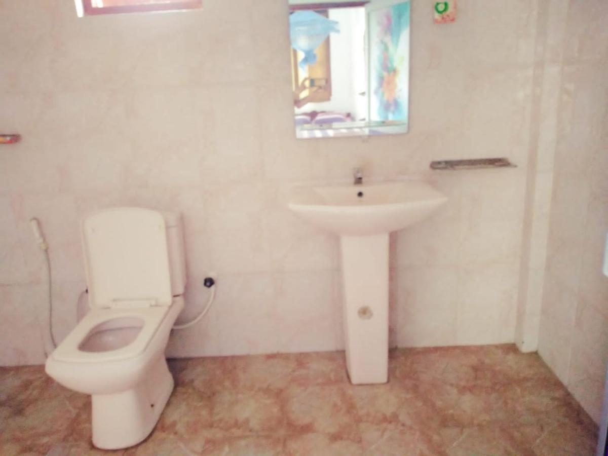 Dinesh Guest House Kataragama Exterior foto